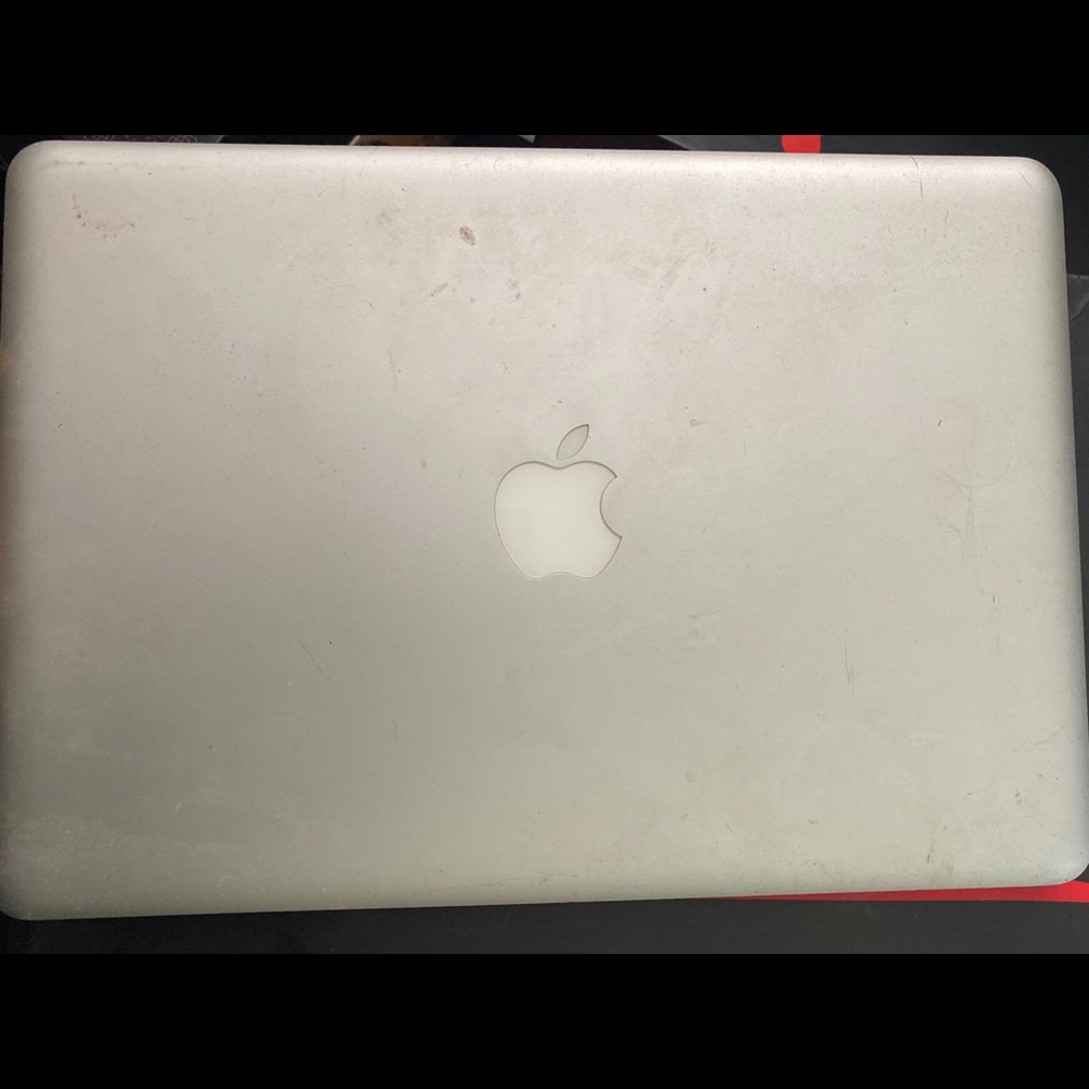 MacBook Pro “13 - Picture 2 of 3